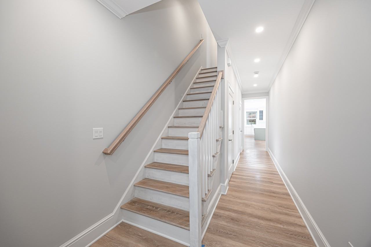 6 Edgewood St #A - Photo 4 of 20