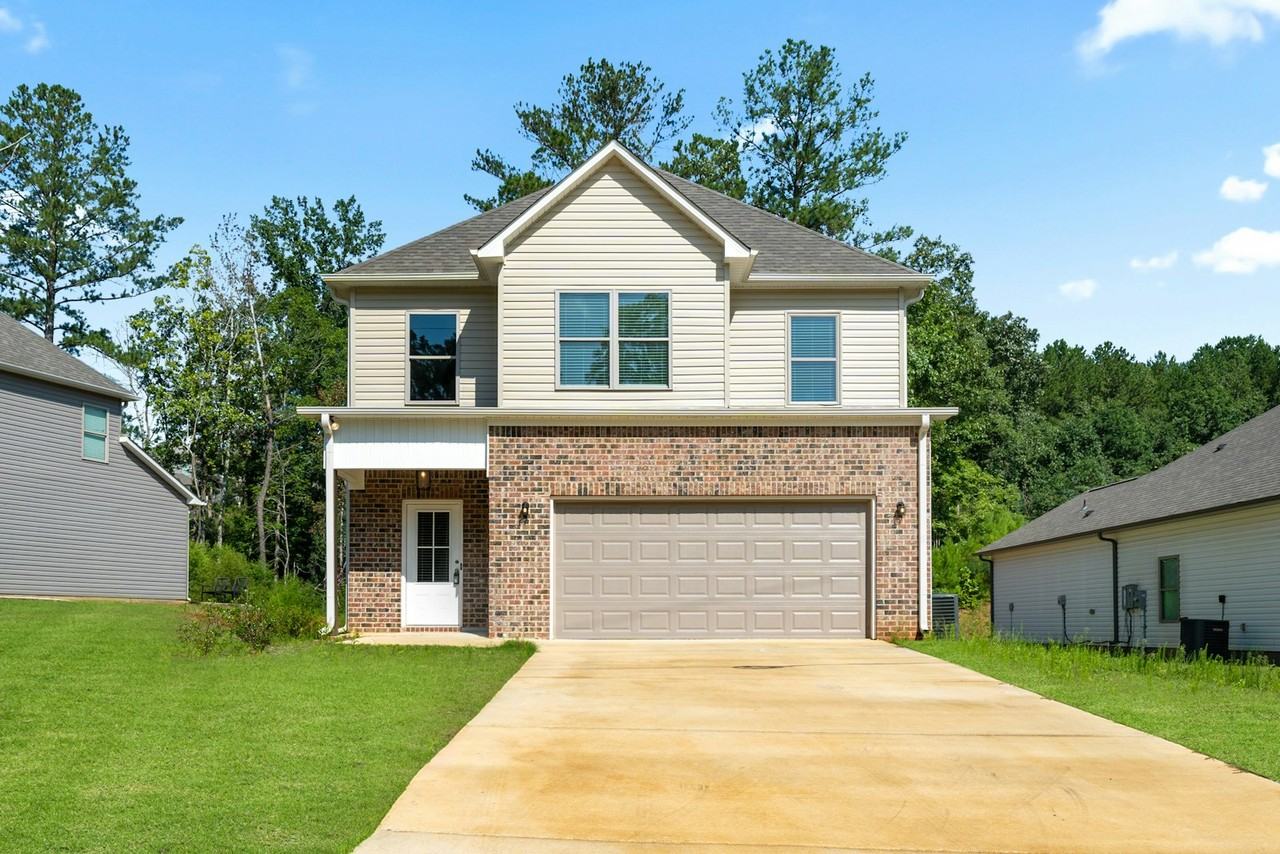 1420 Brookhaven Dr - Photo 2 of 27