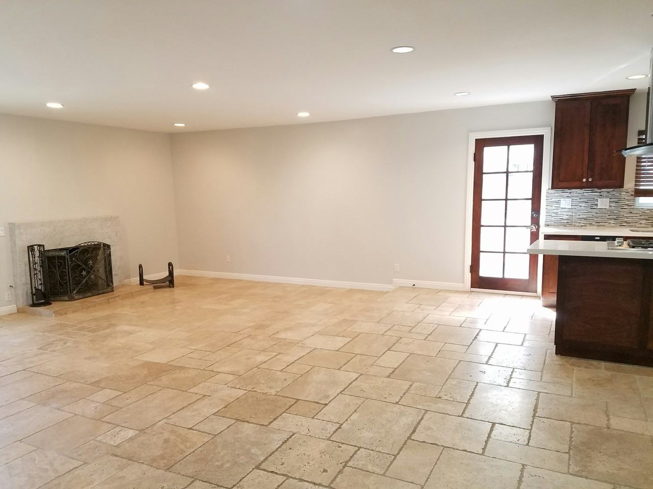 424 East Riverview Avenue - Photo 5 of 18