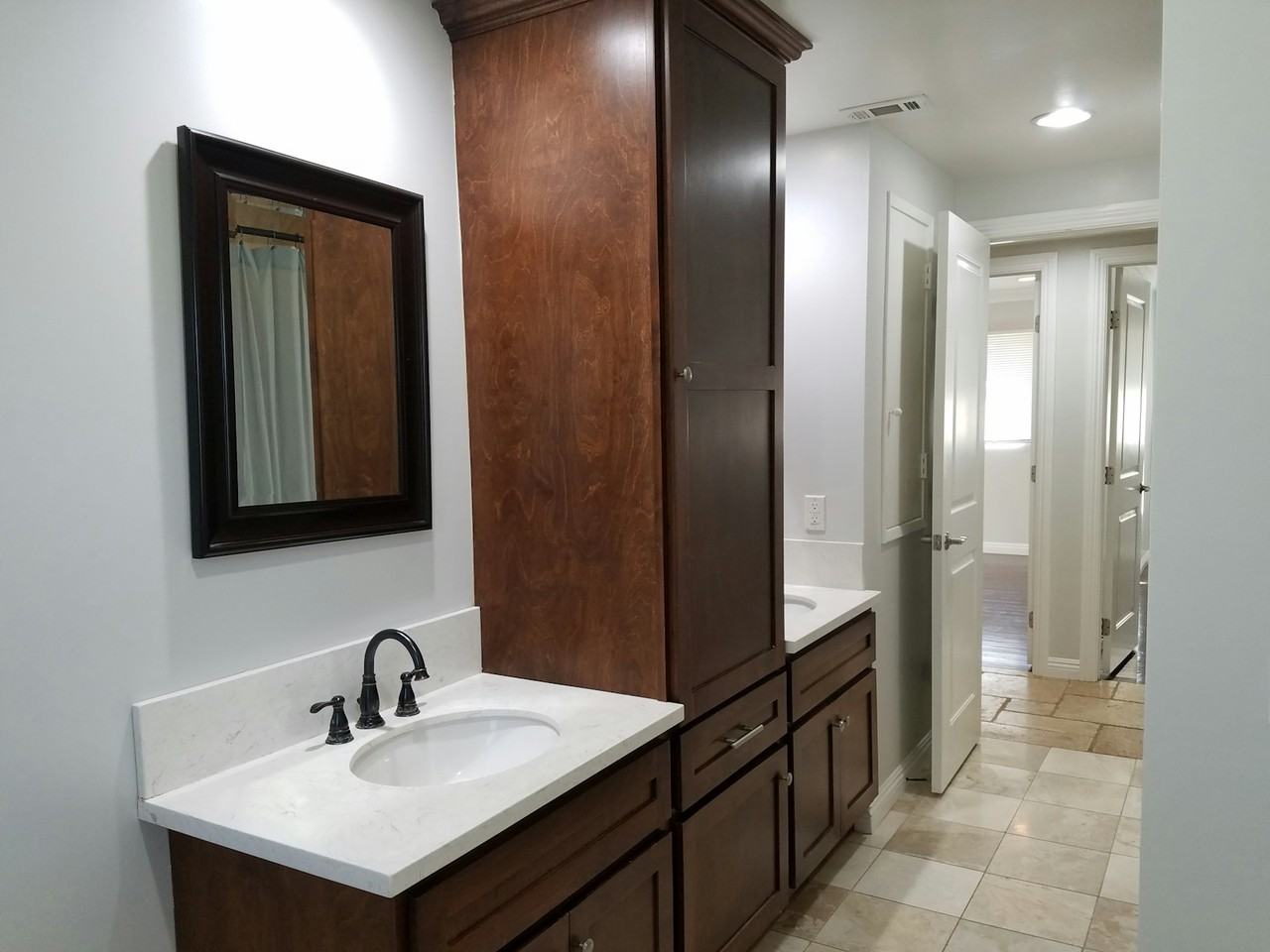 424 East Riverview Avenue - Photo 7 of 18