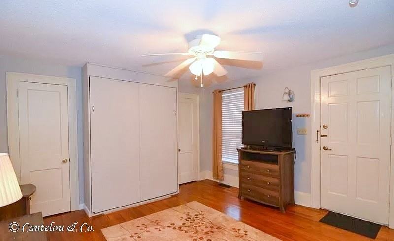 350 Telfair Street, Unit E - Photo 2 of 9