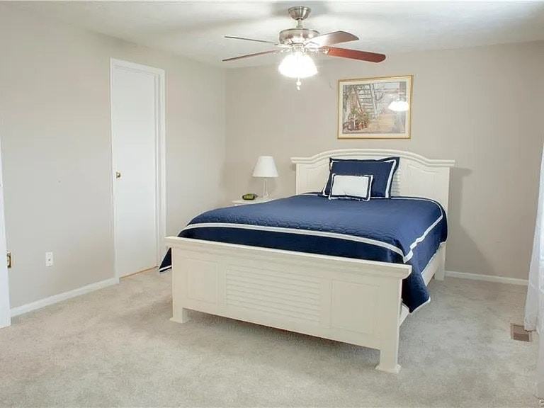 4912 Finnegan Court - Photo 3 of 8