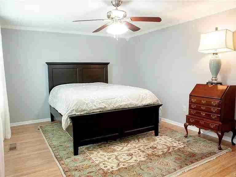 4912 Finnegan Court - Photo 7 of 8