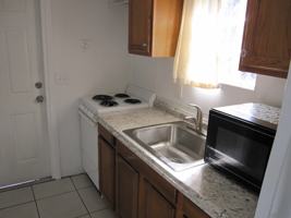 featured image of 28 N Grosse Ave #C