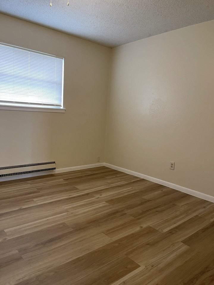 1318 North 18th Street - Photo 2 of 9