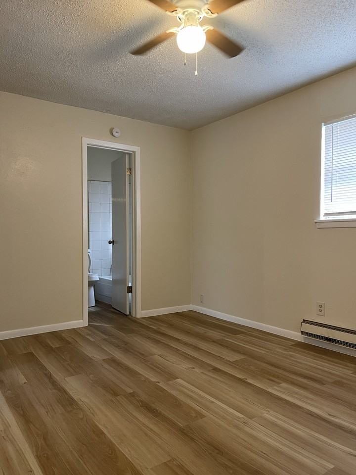 1318 North 18th Street - Photo 3 of 9