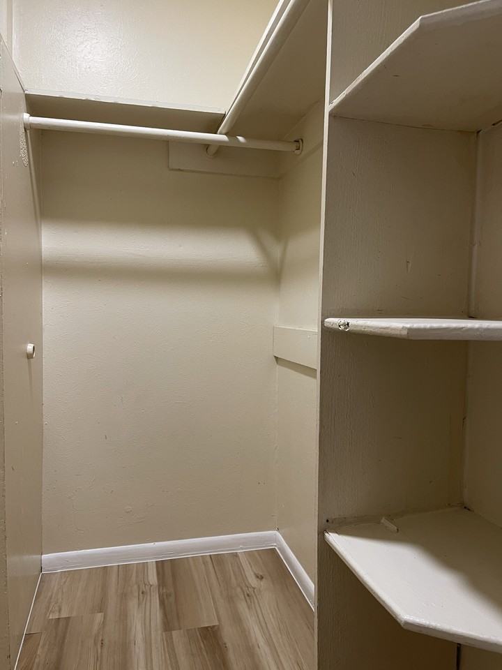 1318 North 18th Street - Photo 6 of 9