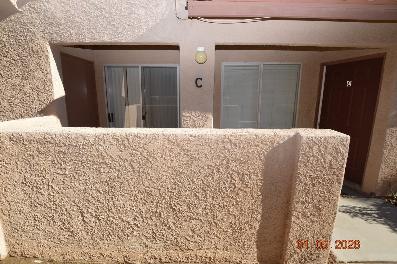 550 Roxella Ln #1 - Photo 2 of 16