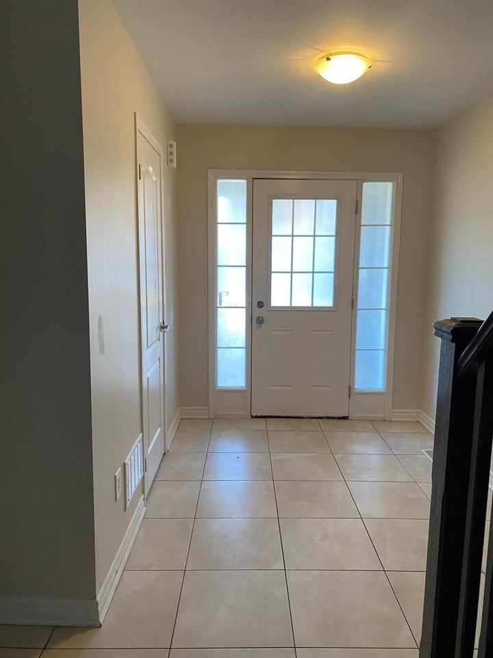 14 Lothbury Drive - Photo 2 of 20