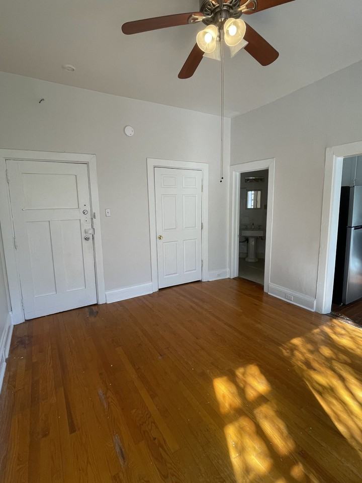 7904 St Charles - Photo 2 of 28