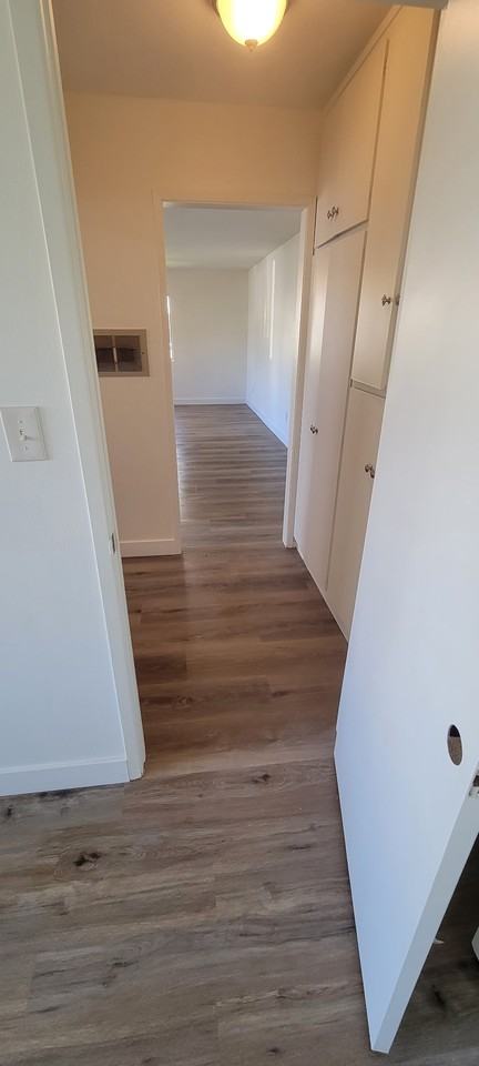 5330 Driftwood St #5 - Photo 3 of 6