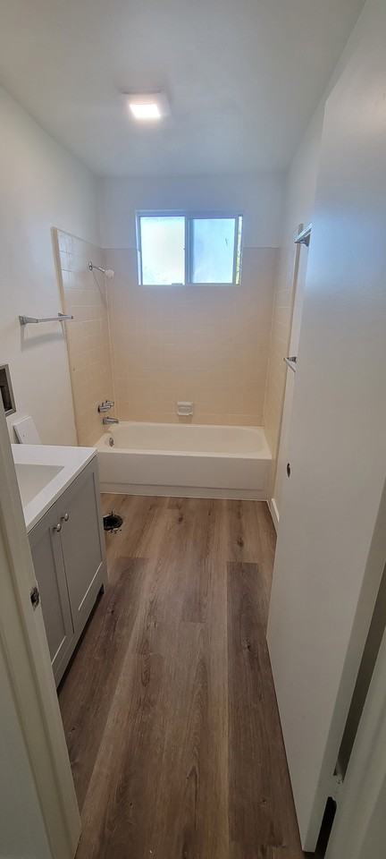 5330 Driftwood St #5 - Photo 4 of 6