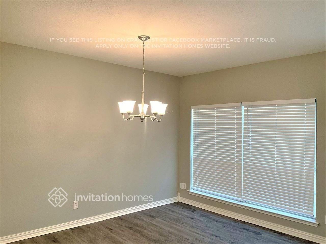 406 Faircrest Dr - Photo 3 of 15