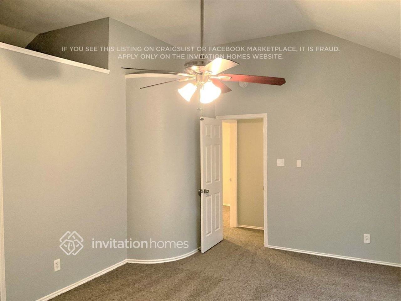 406 Faircrest Dr - Photo 5 of 15