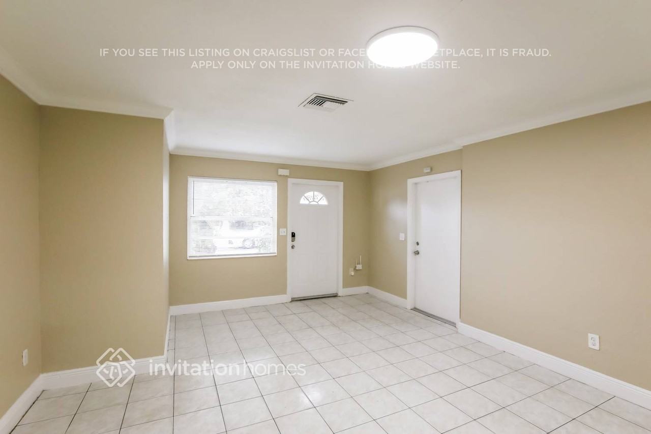 617 Sw 4th St - Photo 4 of 17