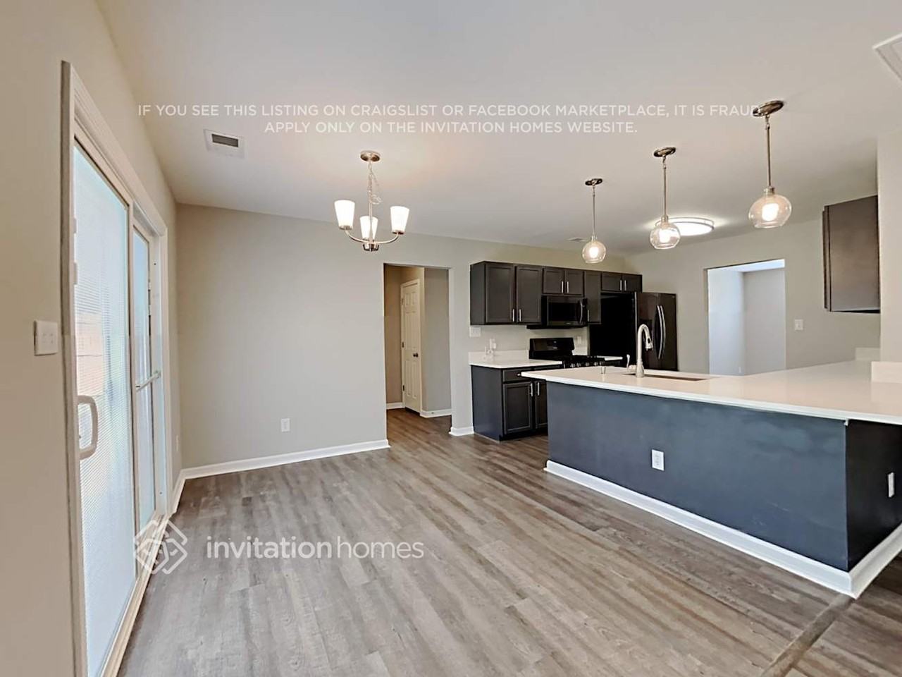 12027 Chantress Ln - Photo 7 of 20