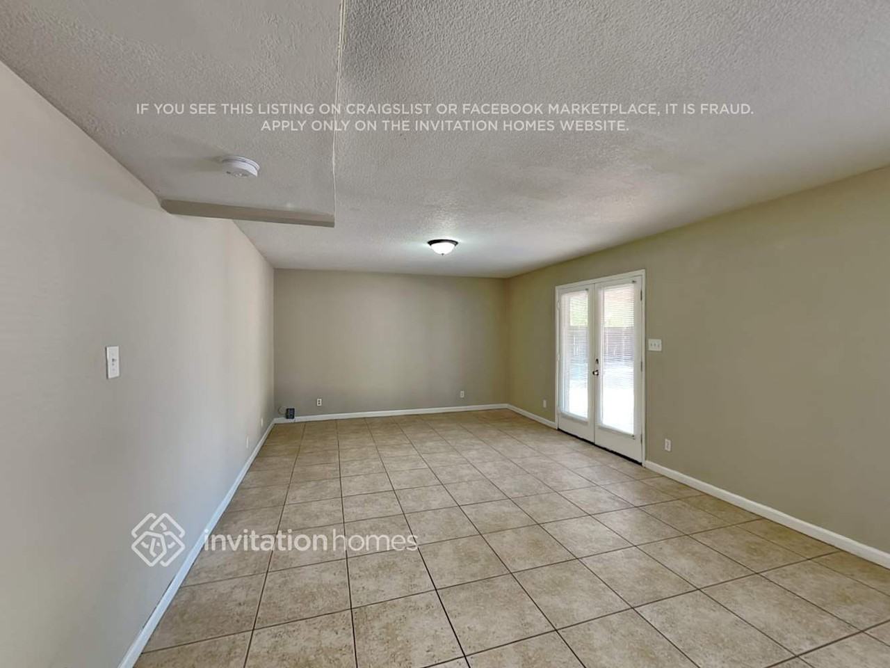 1344 E Marilyn Ave - Photo 5 of 21