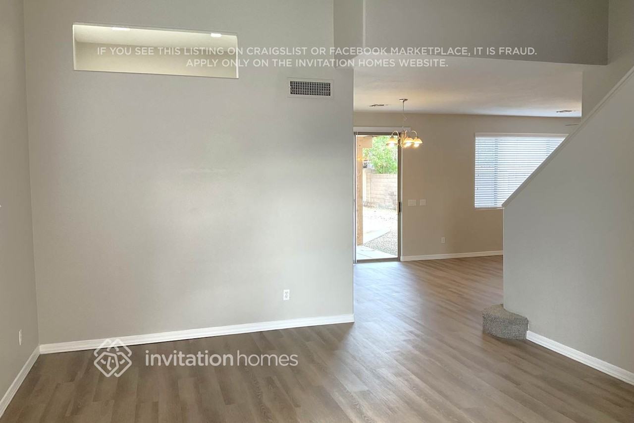 14342 W Avalon Dr - Photo 2 of 13