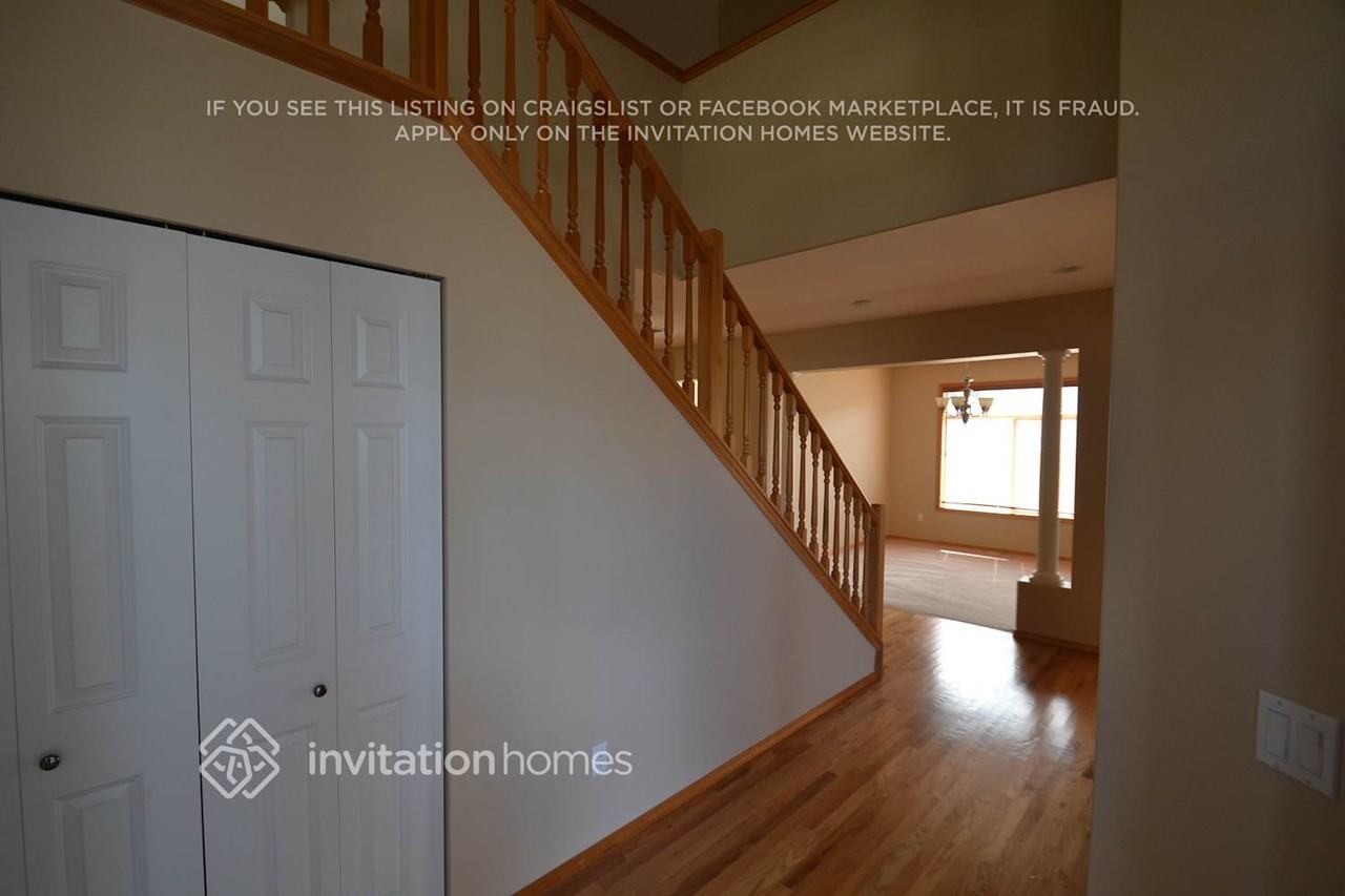 34229 13th Ct Sw - Photo 3 of 20