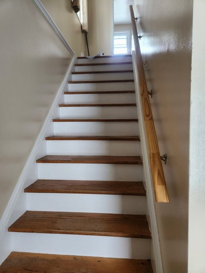 125 Culver Cres - Photo 7 of 17