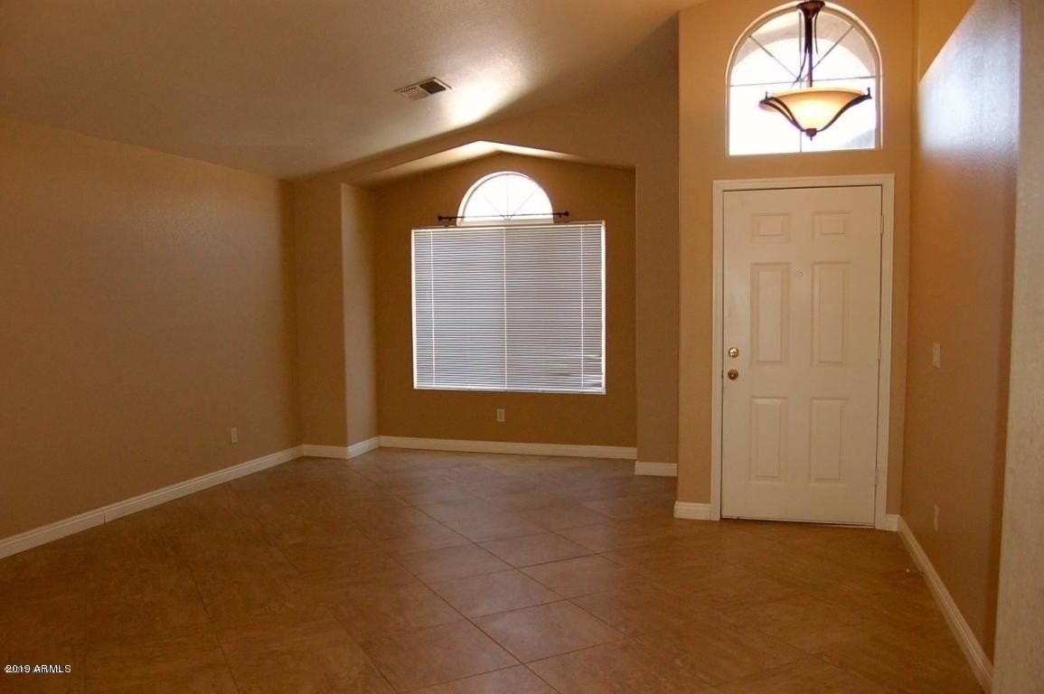 4815 W Ponderosa Ln - Photo 2 of 13