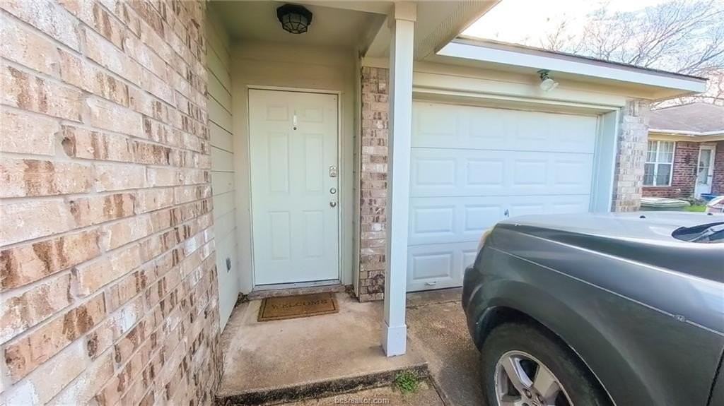 1109 Clearleaf Dr - Photo 3 of 16