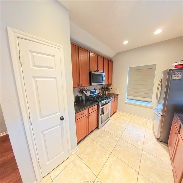 1109 Clearleaf Dr - Photo 6 of 16