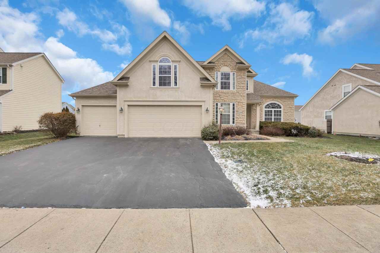 3796 Village Club Dr - Photo 2 of 50