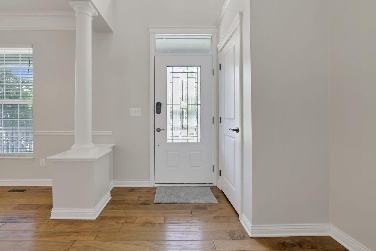 774 Olde Mill Dr - Photo 3 of 40