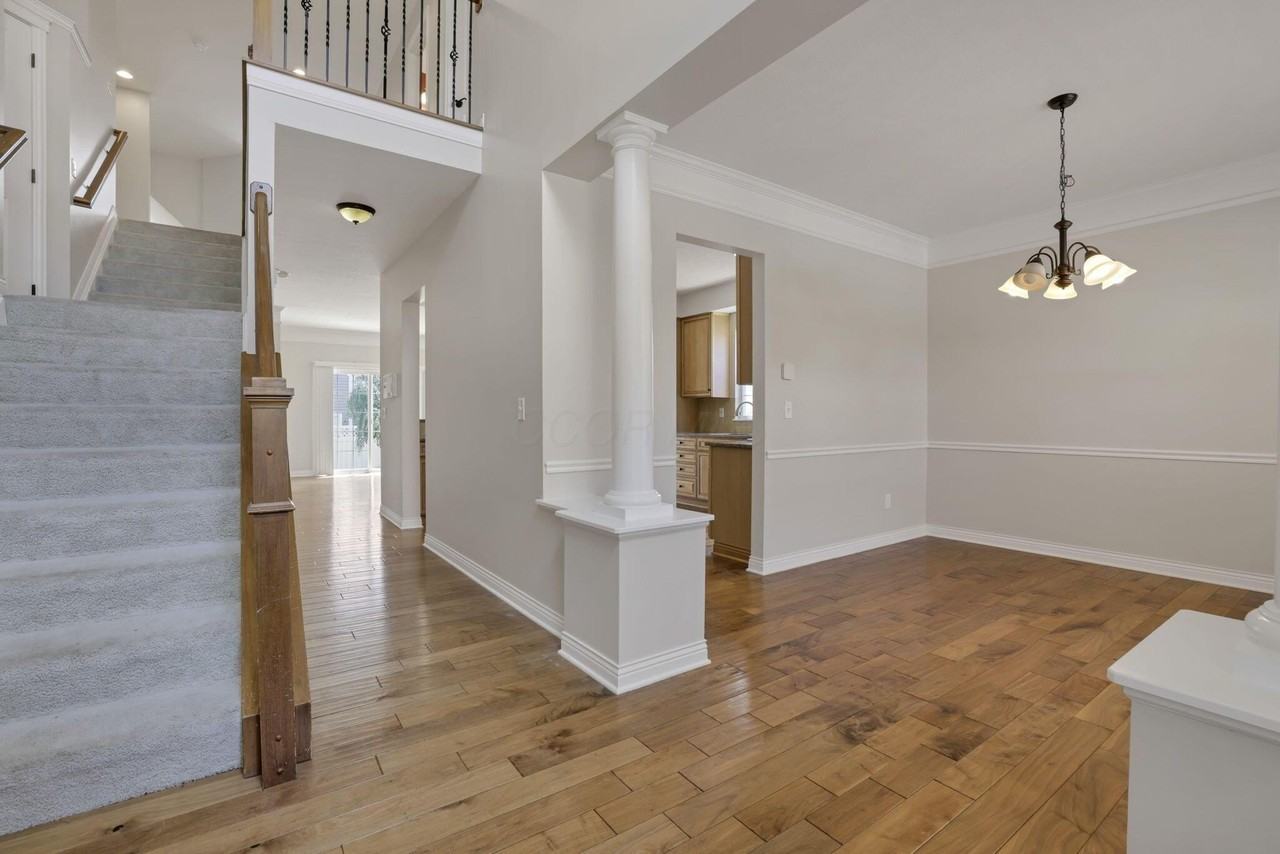 774 Olde Mill Dr - Photo 4 of 40