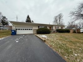 featured image of 9 Paradise Ln #1