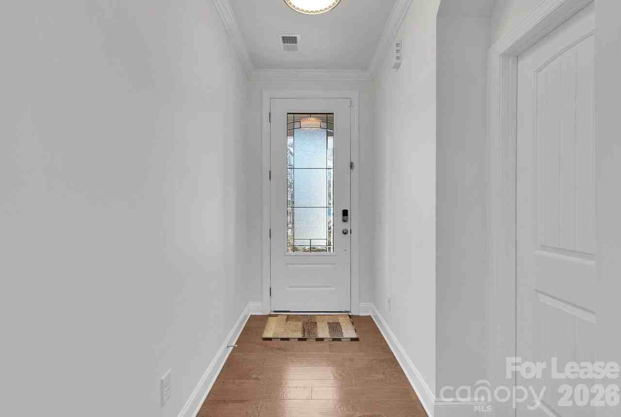 11715 Clems Branch Dr - Photo 4 of 47