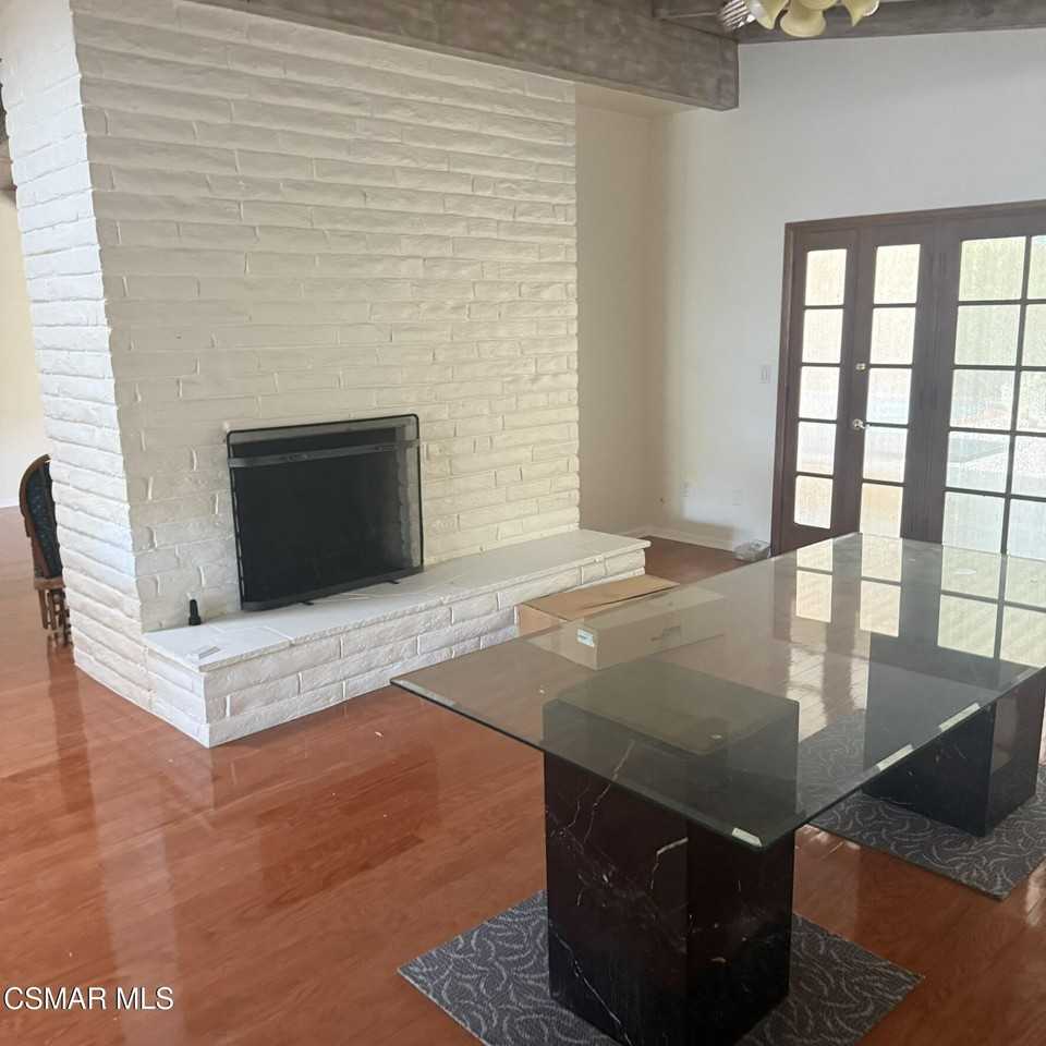 4411 Brookford Ave - Photo 2 of 12