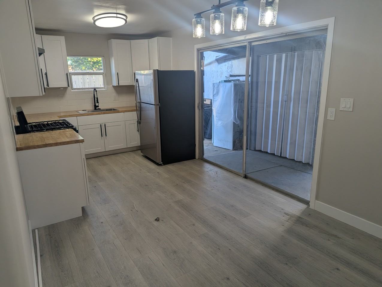 3450 Cherokee Ave #3450 - Photo 4 of 10