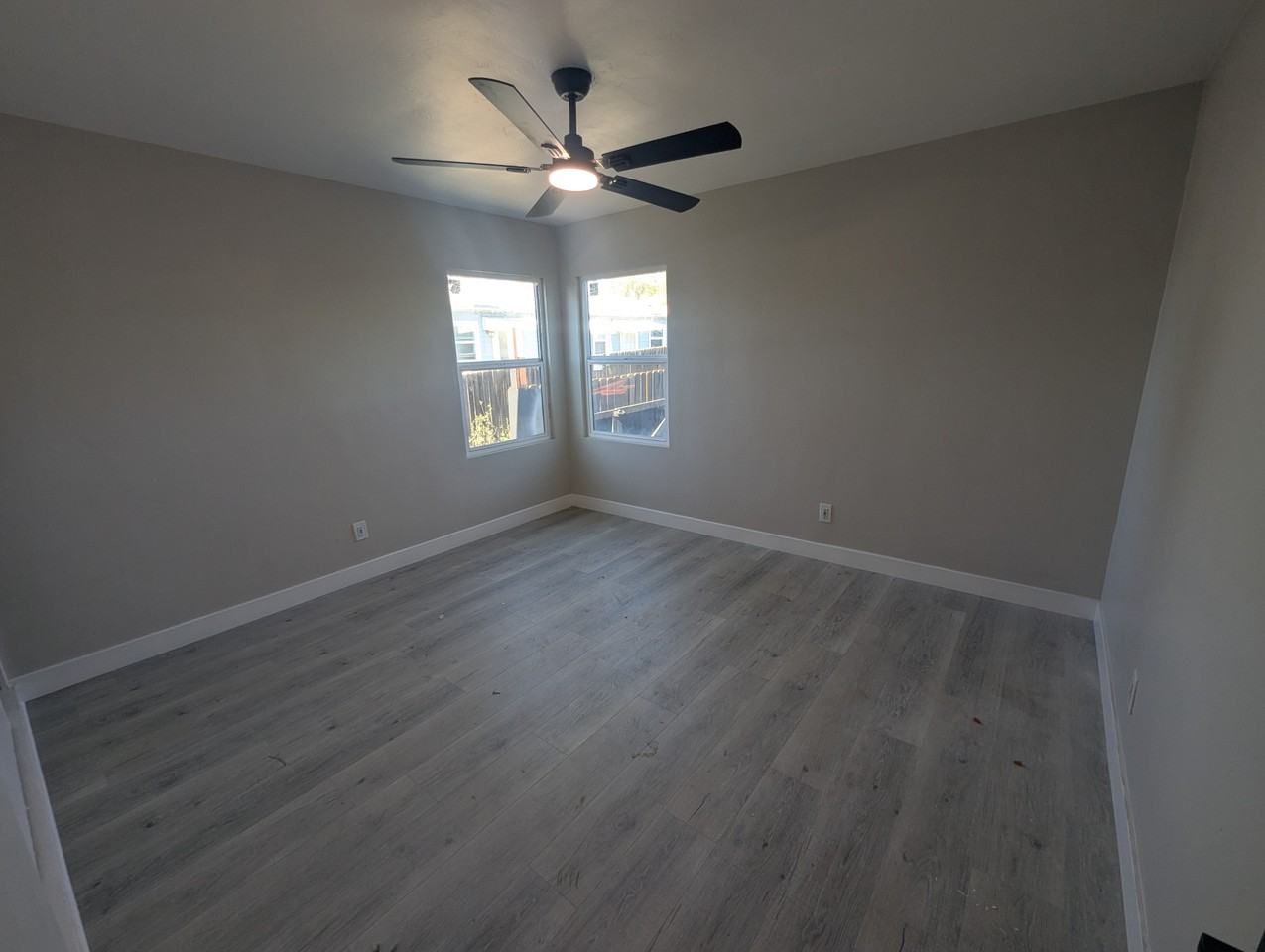 3450 Cherokee Ave #3450 - Photo 7 of 10