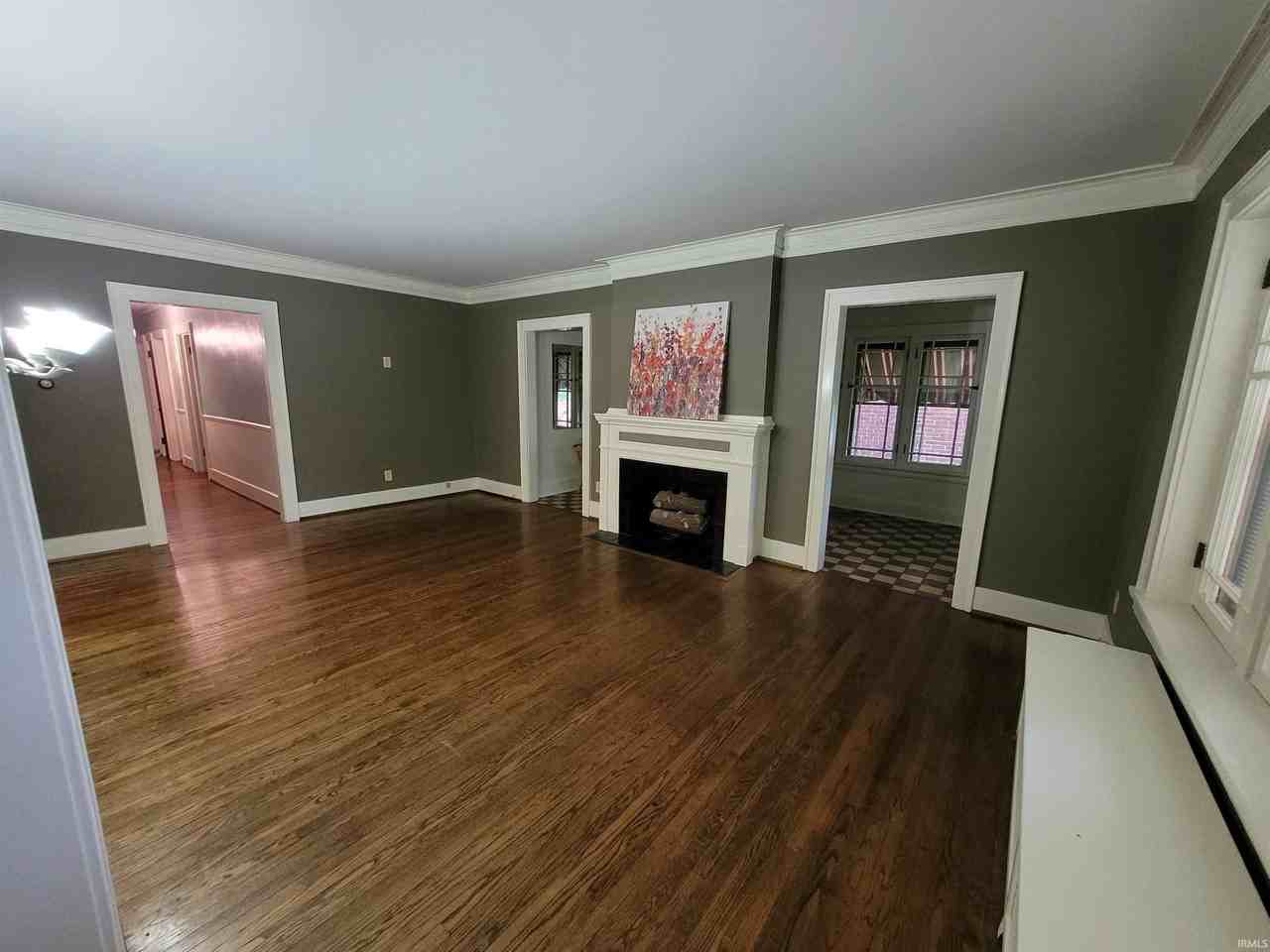 1223 W Wayne St - Photo 7 of 24