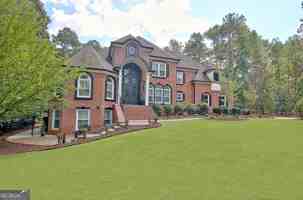 featured image of 804 Ridgestone Ct