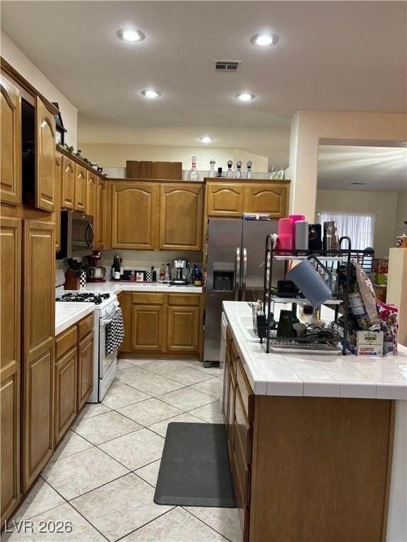 195 Regal Sunset Ave - Photo 7 of 12