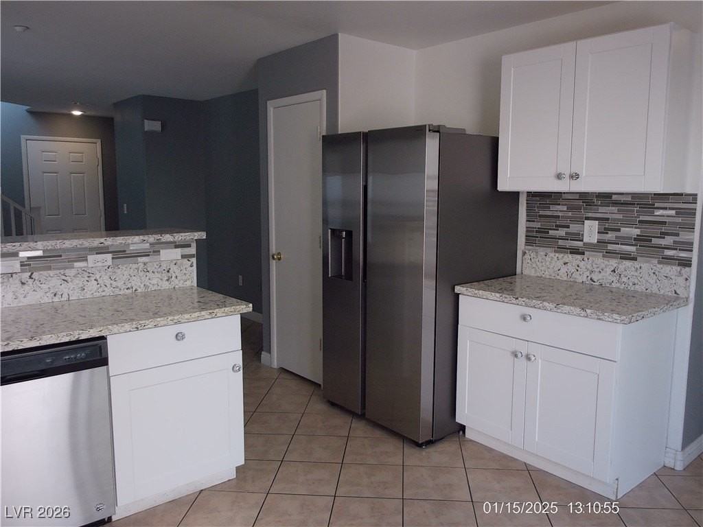 7332 Ribbon Ridge Ave - Photo 4 of 28