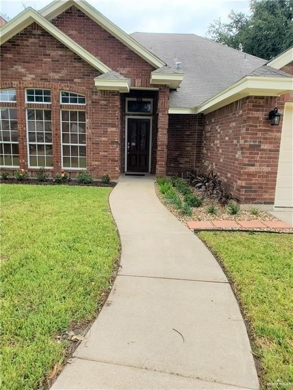 504 E Wisteria Ave - Photo 2 of 16