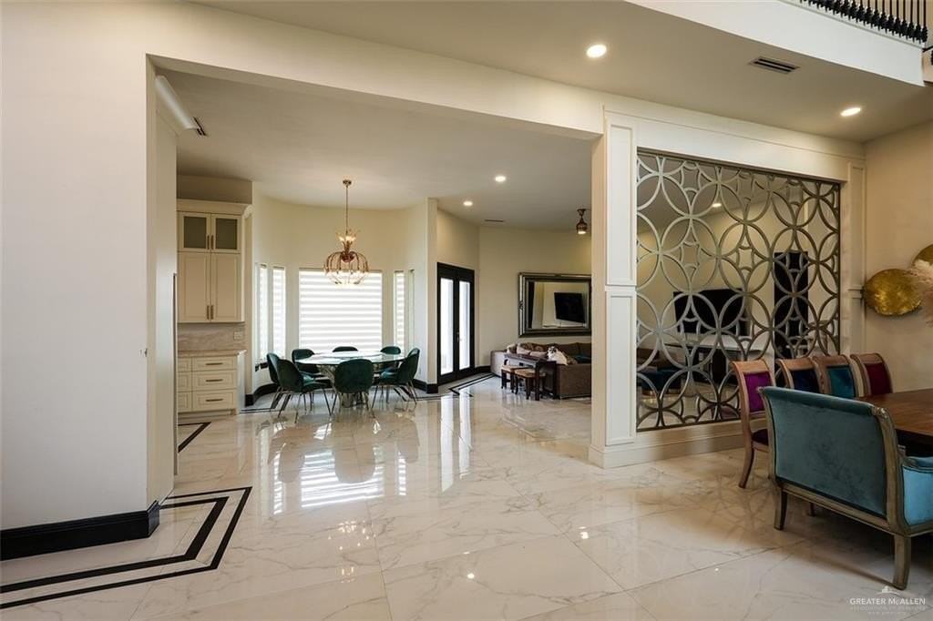 1107 Union Ct - Photo 4 of 21