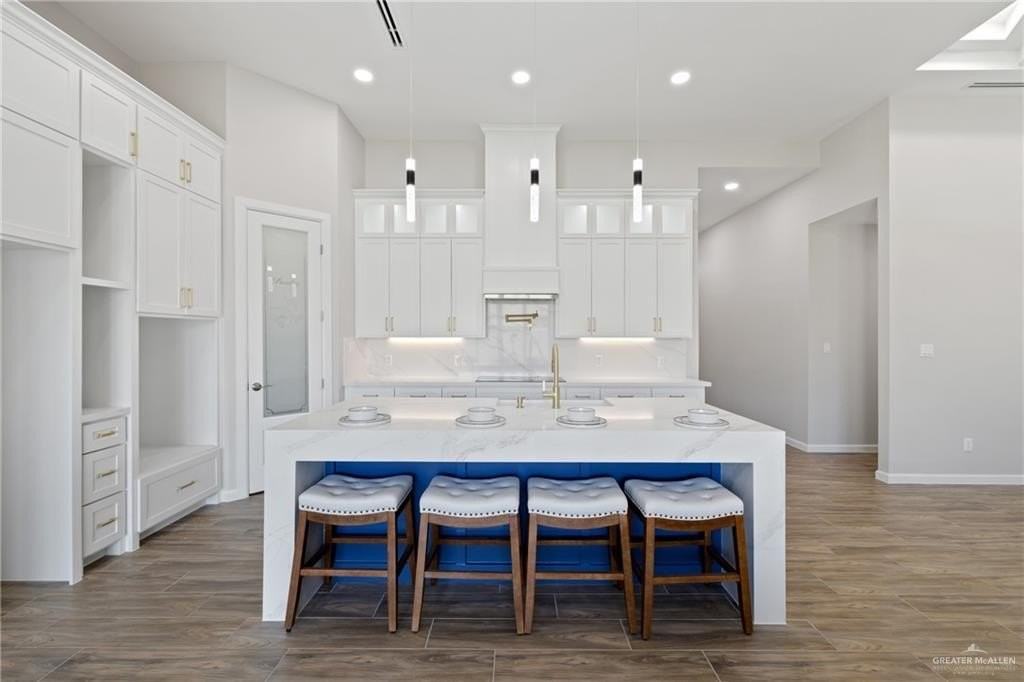 701 Grayson Ave - Photo 4 of 26