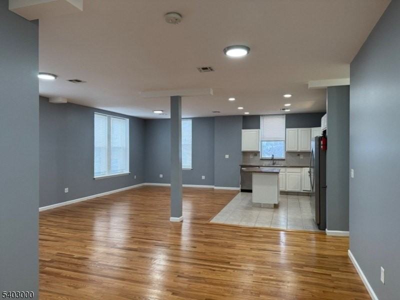 610 Devon St #3 - Photo 4 of 37