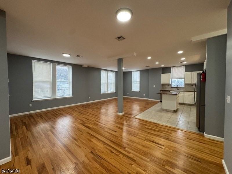 610 Devon St #3 - Photo 5 of 37