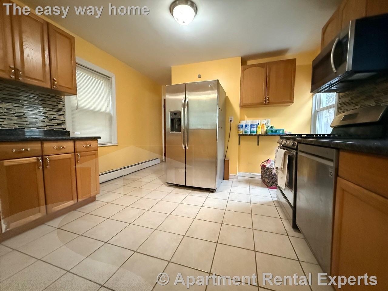 741 Somerville Ave #2 - Photo 3 of 22