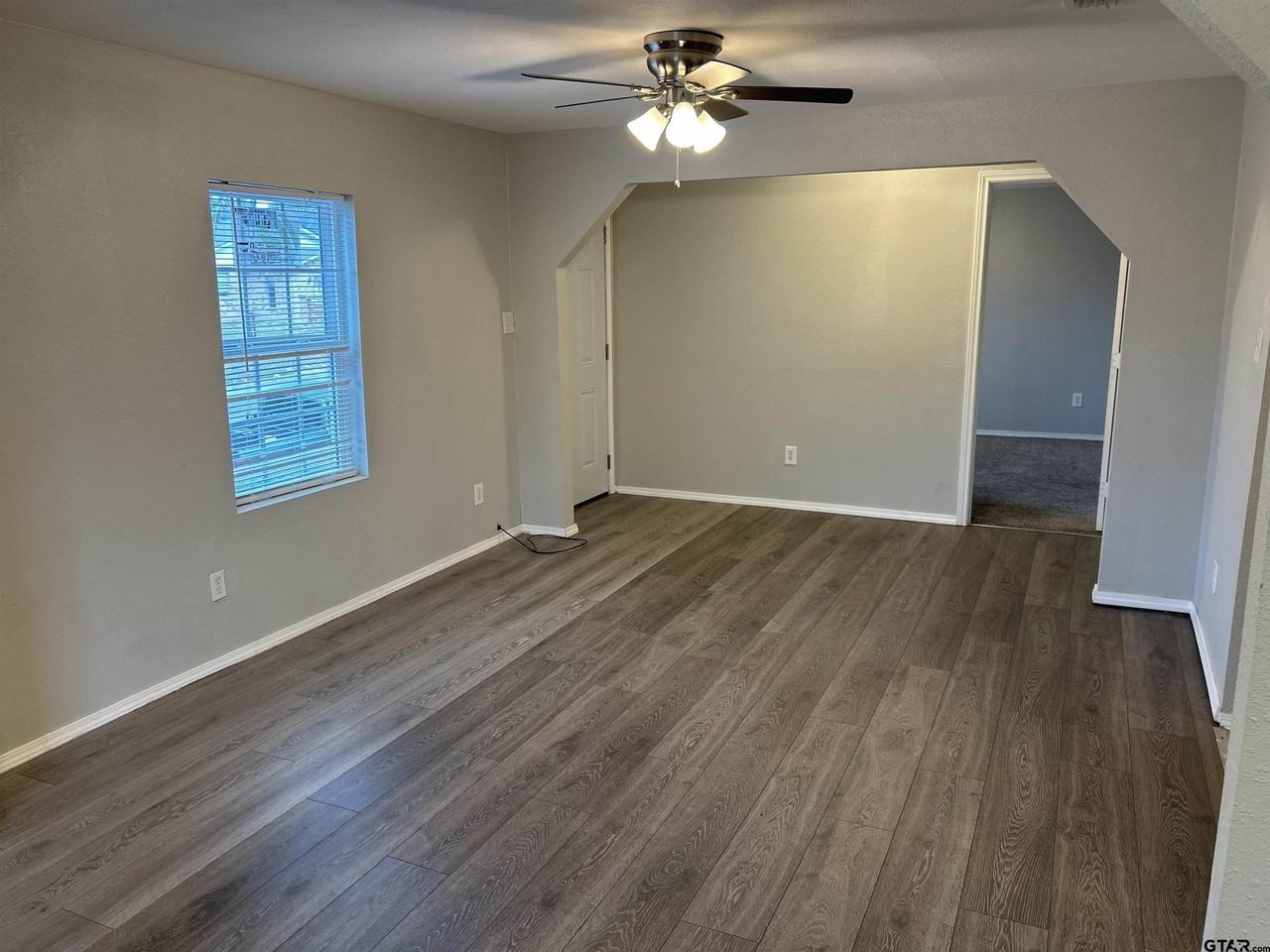 3018 Walton Rd - Photo 5 of 16