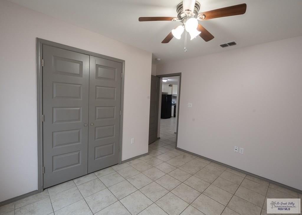 344 Clemente Ave #B - Photo 7 of 8