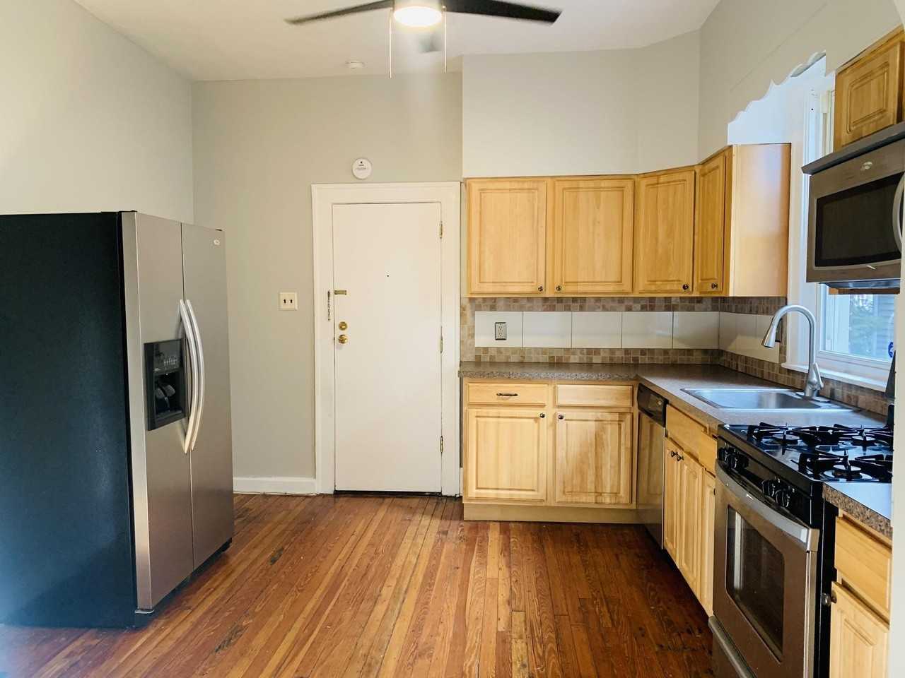 86 W 34th St #2 - Photo 2 of 14