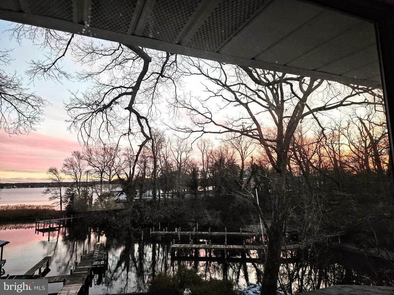 355 Sturtons Ln - Photo 3 of 39