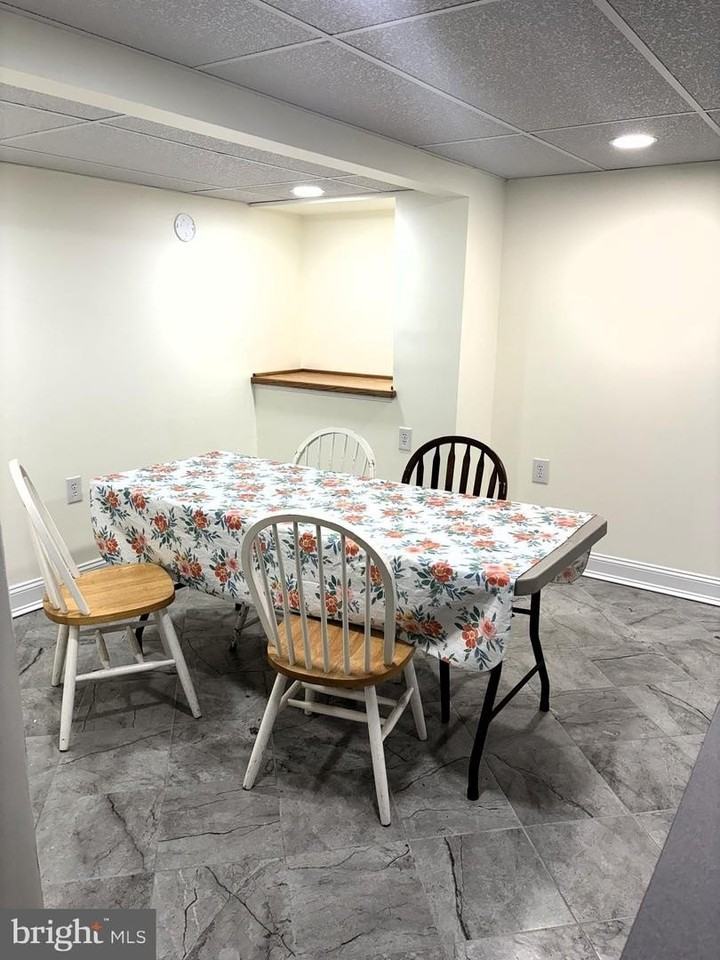 2851 New Windsor Rd - Photo 6 of 15